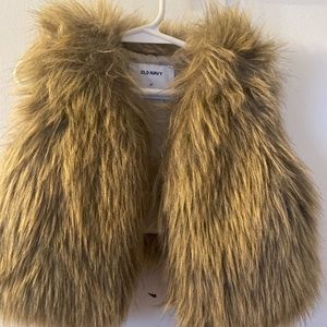 Toddler Girls faux fur vest